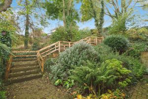 Photo 18- click for photo gallery